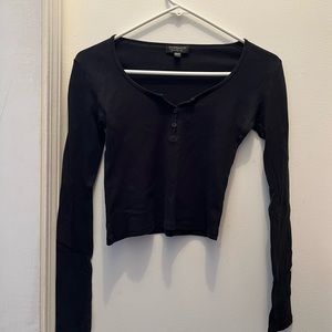 Black cropped Topshop shirt